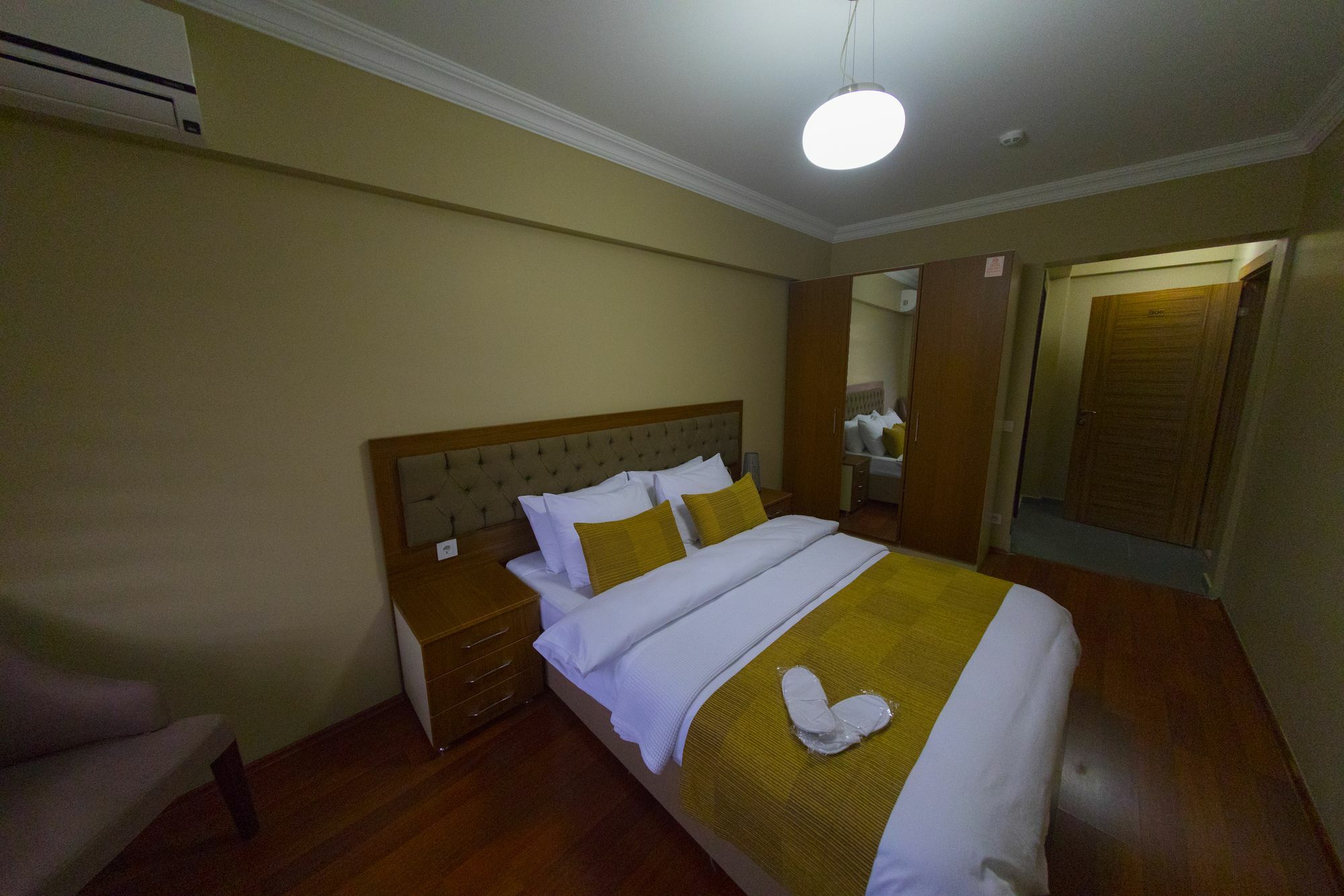Ramparts Hotel Istanbul Exterior photo